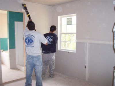 House Diggs 4-27-07 308 (Small).jpg