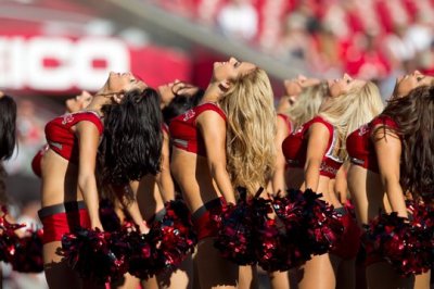 101114_MM_Panthers_Bucs_1120--nfl_medium_540_360.jpg