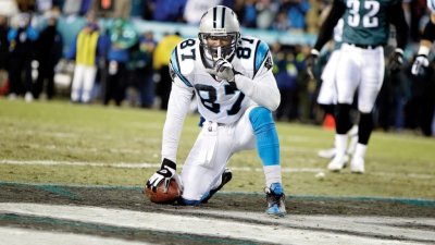 muhsin-muhammad-panthers-eagles-2004-playoffsjpg.jpg