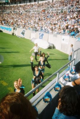 cheer2.jpg